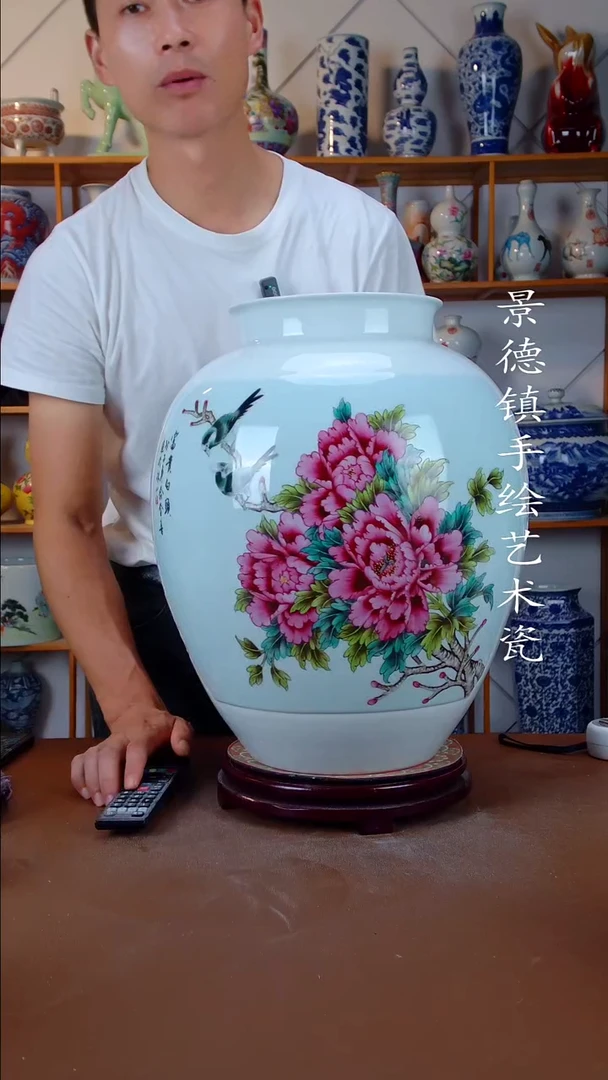 现代景德镇手工手绘陶瓷摆件70