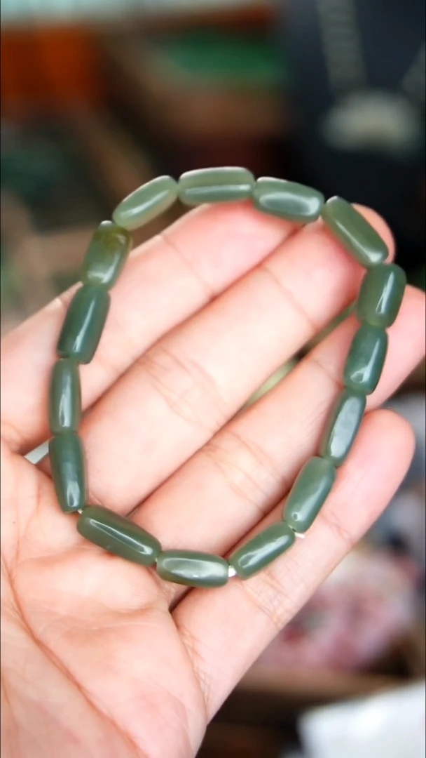 颈饰未镶嵌和田玉手串001