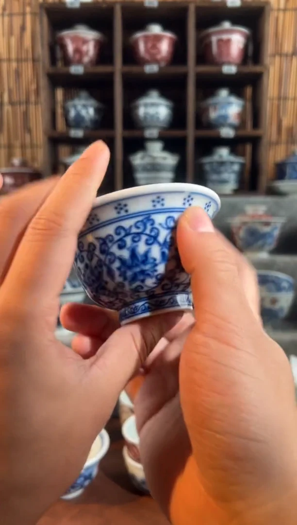 【闪购商品】a147天禄呀那次缠枝莲压手