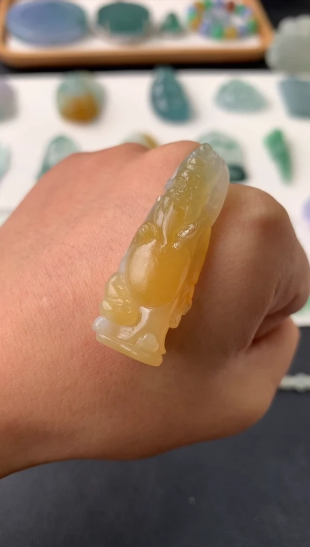 未镶嵌定制翡翠翡翠