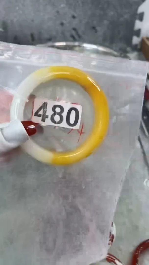 【闪购商品】石英质玉手镯未镶嵌5758+480