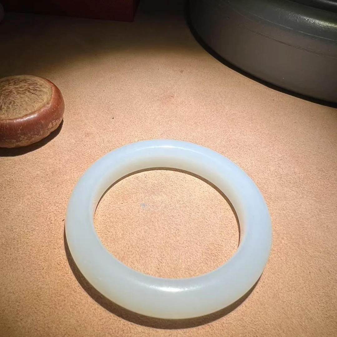 明玉坊品牌工作室原创和田玉作品--55.5手镯