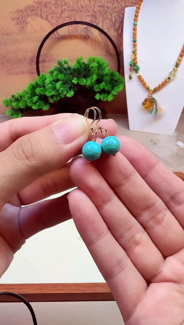 14K金镶嵌耳钉玛瑙/玉髓E03