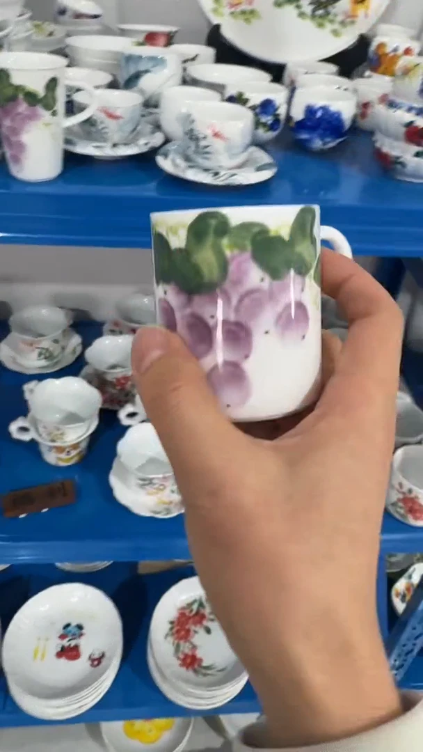 其他景德镇高温瓷（小手把直筒杯）福利价微瑕