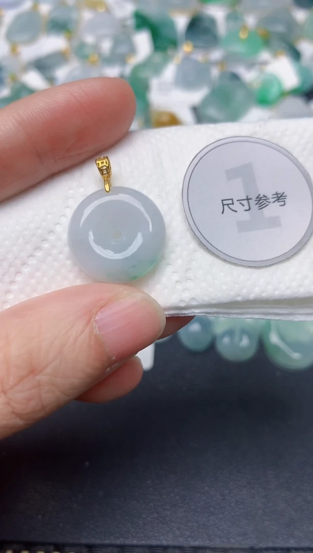 颈饰未镶嵌翡翠天然缅甸A货翡翠