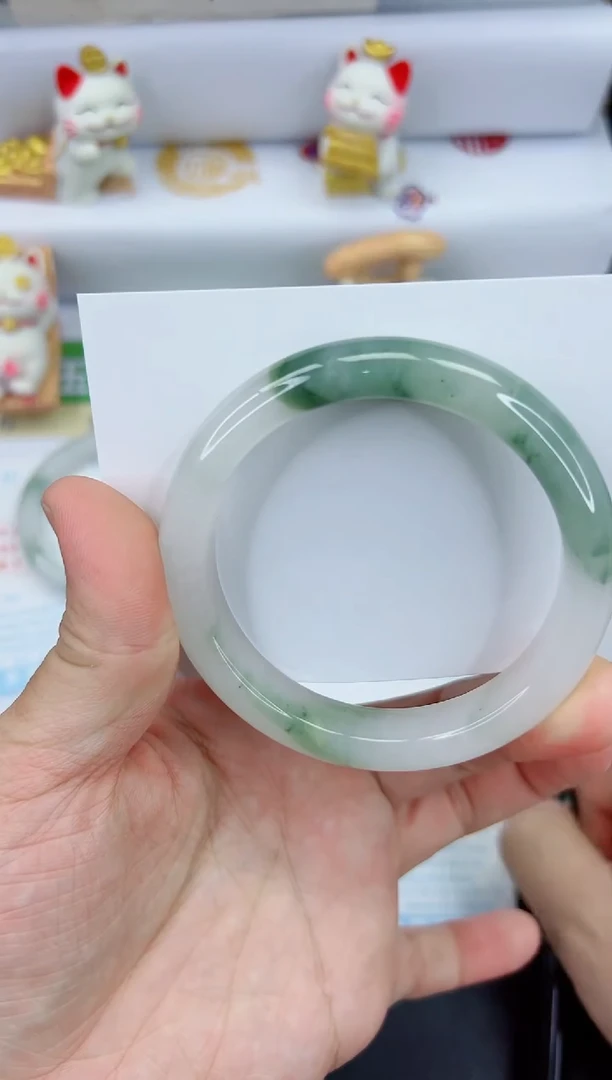 【闪购商品】石英质玉手镯未镶嵌1189-58.4