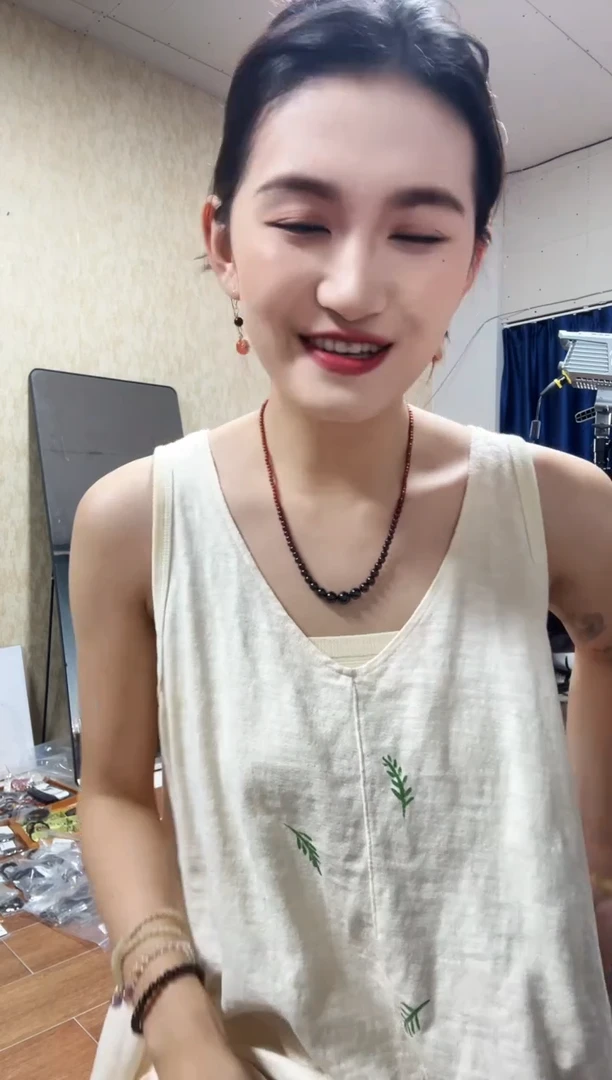 银S925镶嵌颈饰石榴石石榴石塔链