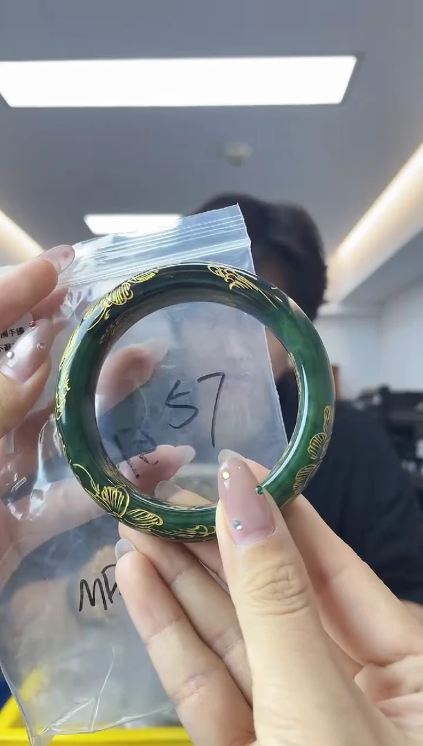 和田玉手镯未镶嵌多样性一件发货*57