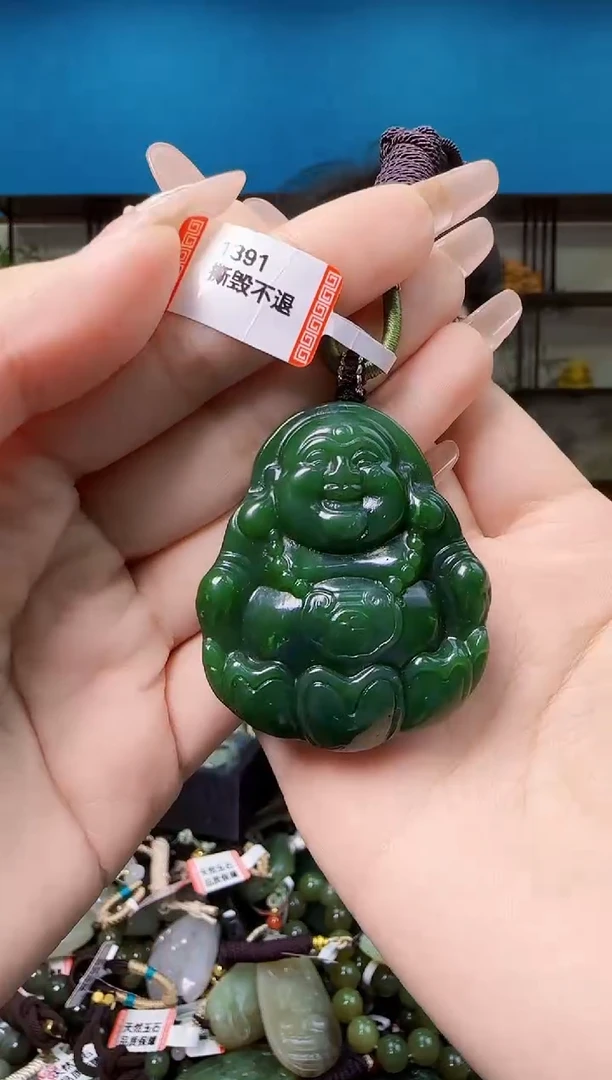 颈饰未镶嵌和田玉多样性发一