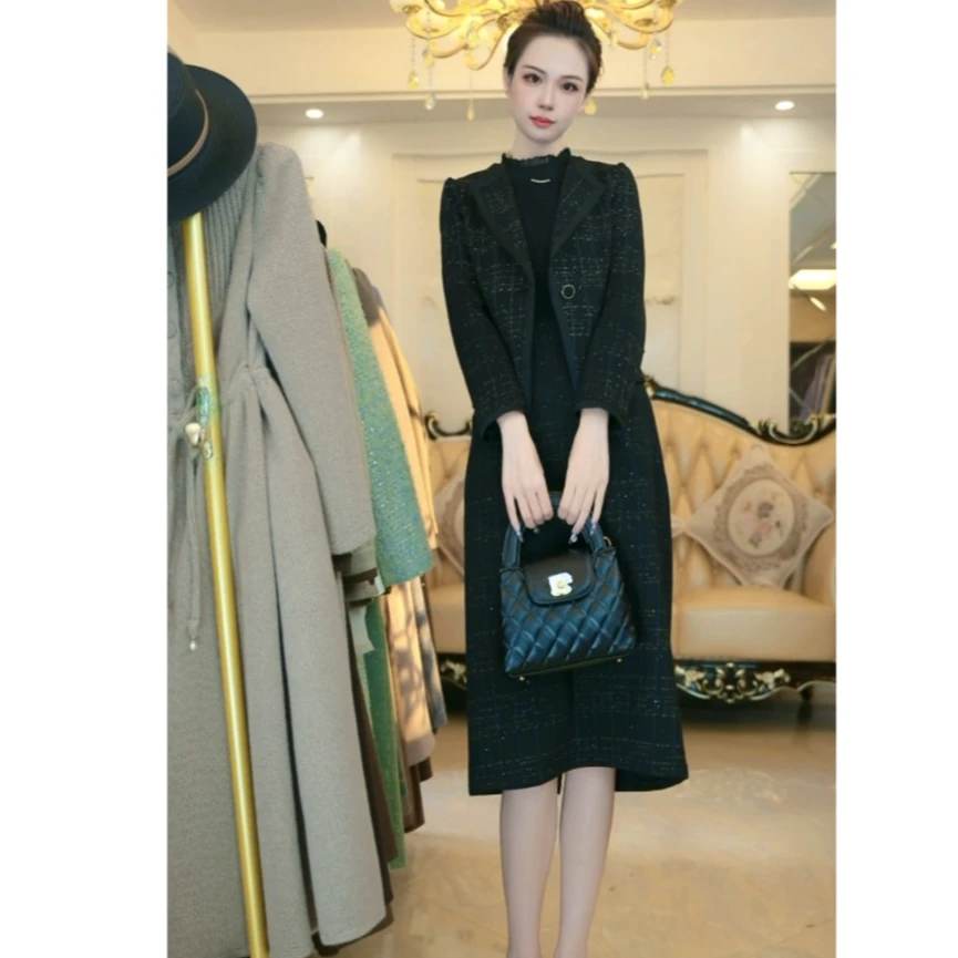 （主播补贴粉丝专属）2024新款上市黑色撒银两件套大码套装出行1020