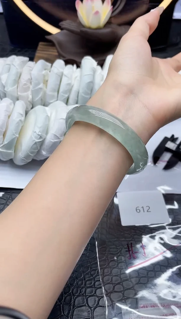 未镶嵌手镯翡翠翡翠一物一图612