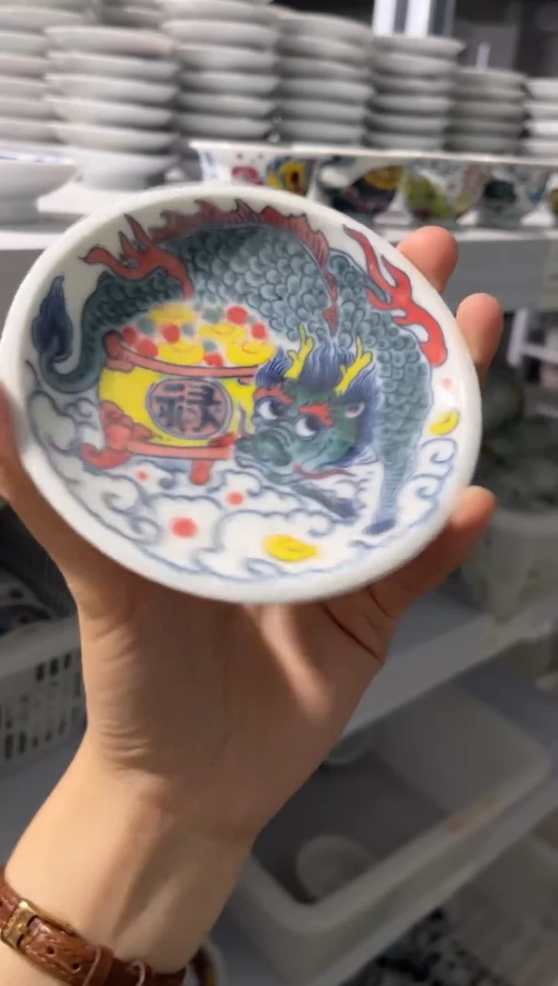 陶瓷昨明景德镇陶瓷：壶承