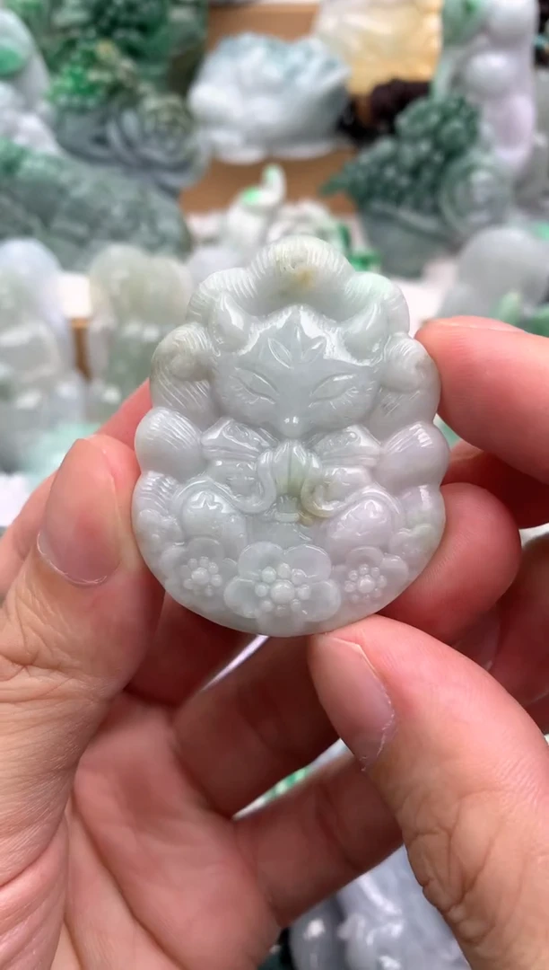 吊坠(不含链)未镶嵌翡翠1