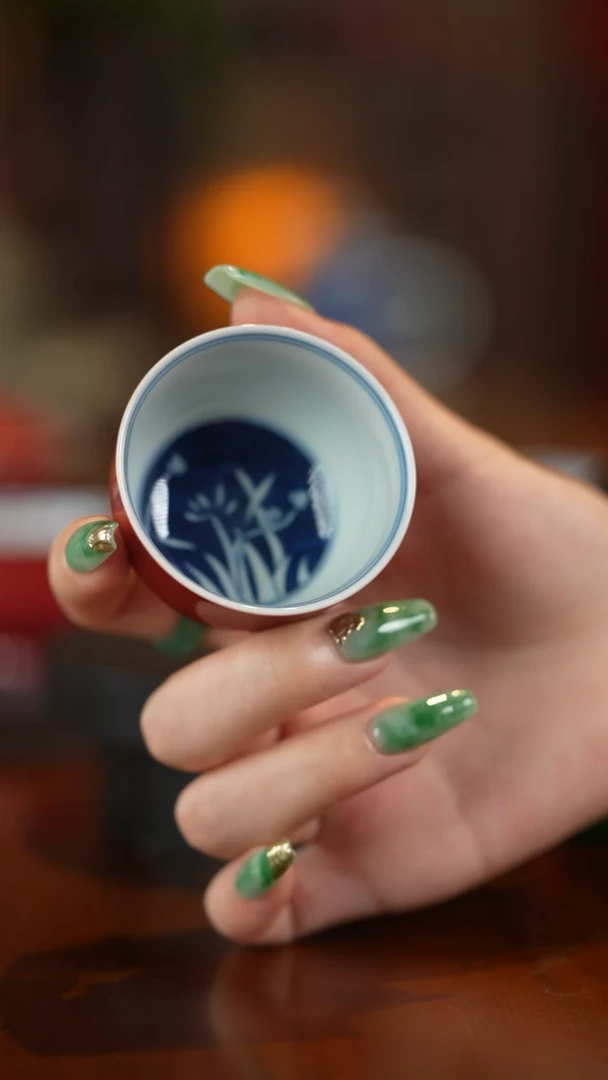 红釉兰主人杯