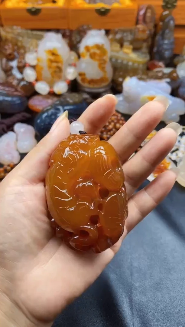 未镶嵌1玛瑙/玉髓冰**莲hh