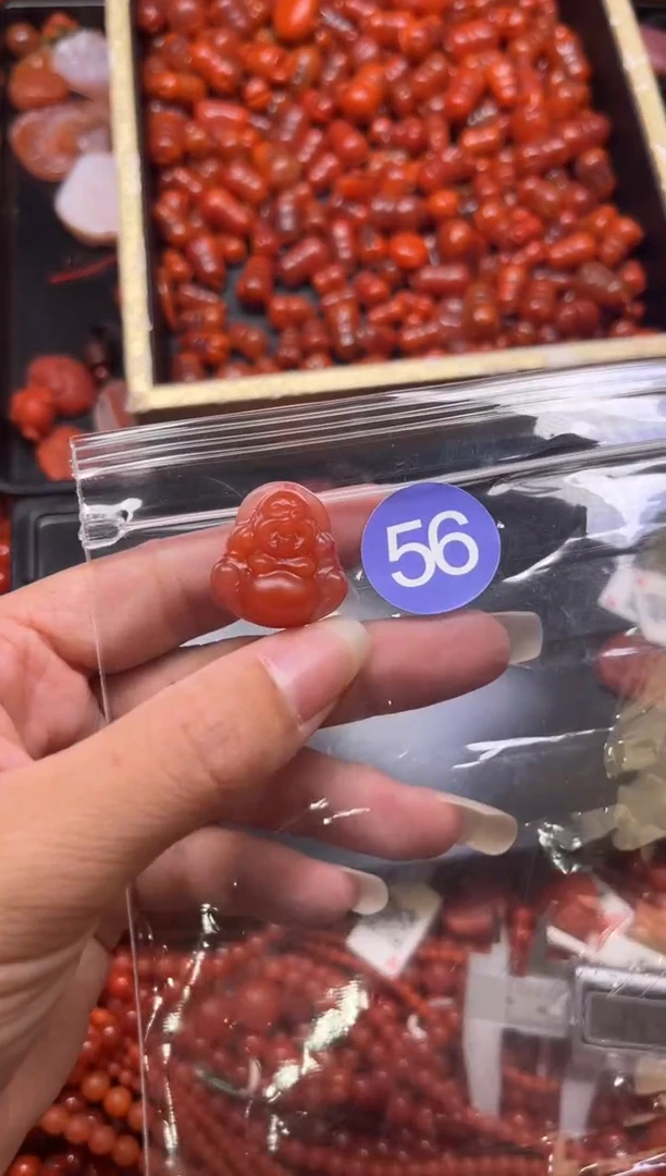 南红玛瑙未镶嵌珠宝奇石56