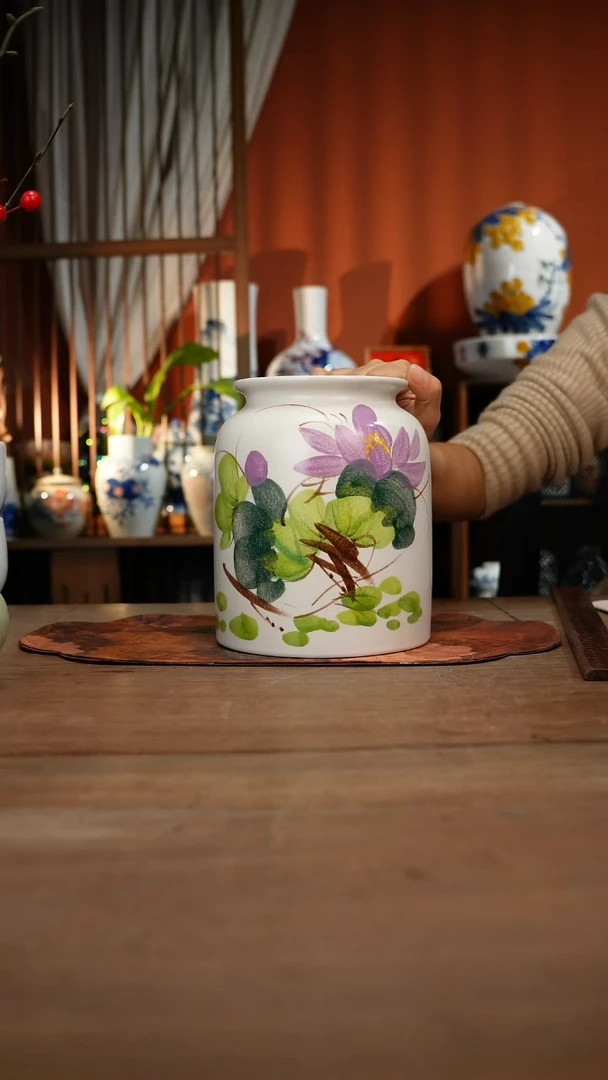 当代高温釉下彩手绘陶瓷餐具