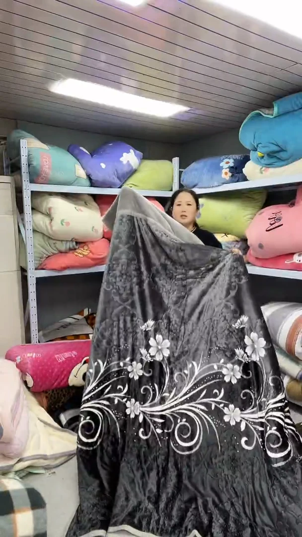 牛奶绒150+200被子