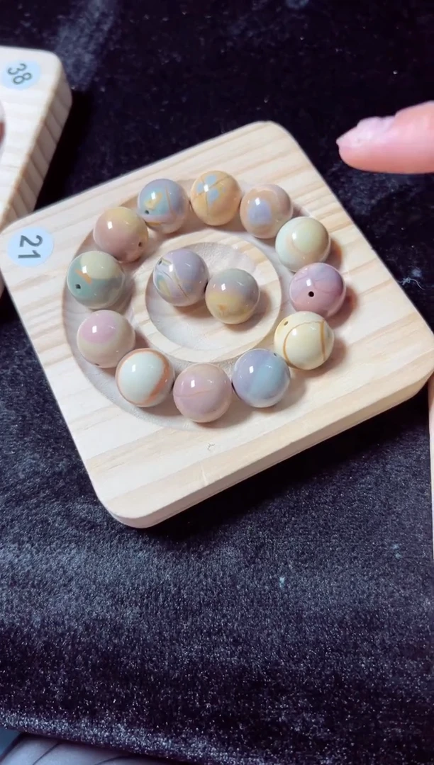 【闪购商品】石英质玉手链未镶嵌29