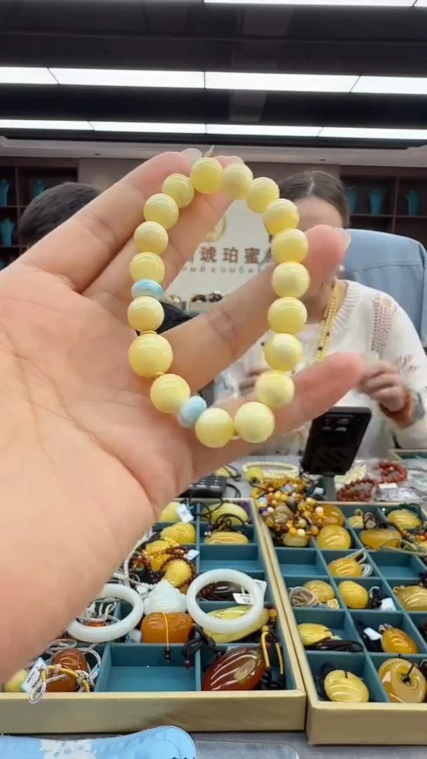 手链琥珀未镶嵌146秒拍号 假一罚三