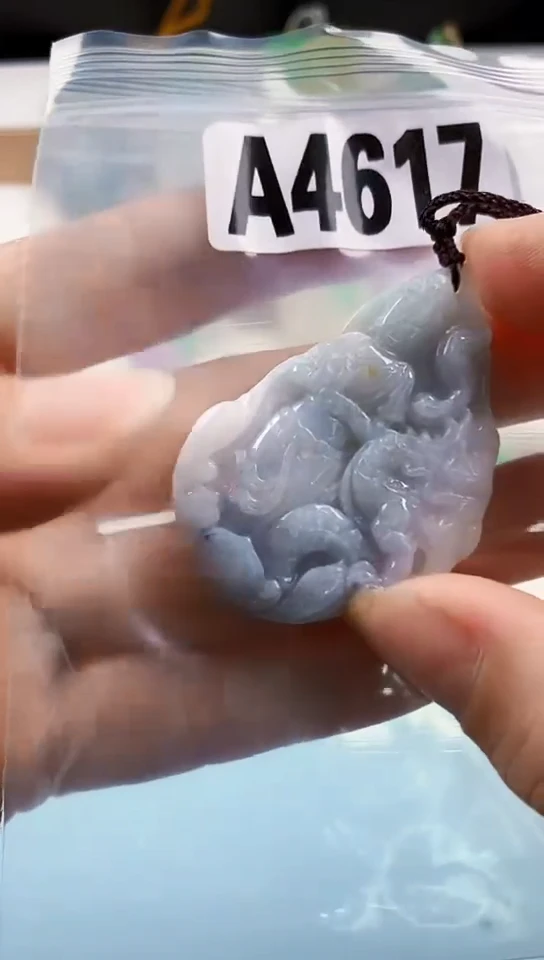 翡翠未镶嵌颈饰天然翡翠吊坠挂件