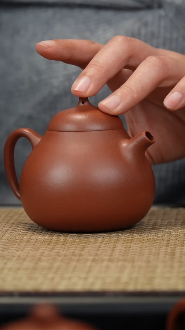 【闪购商品】紫砂茶壶红皮龙茄瓜