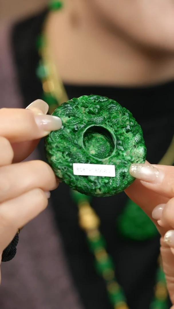 颈饰未镶嵌翡翠@CS008091828@