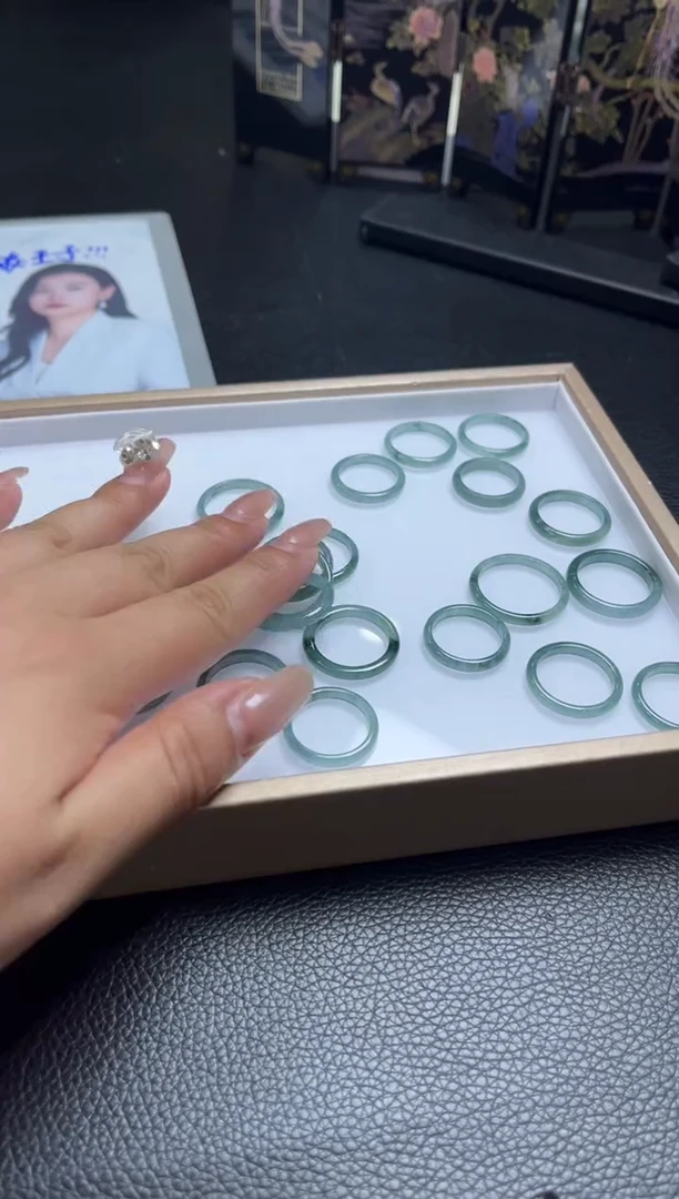 【闪购商品】翡翠戒指未镶嵌K34   多样性发一件/配绳子