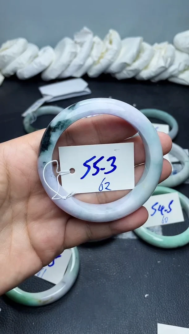 未镶嵌手镯翡翠62
