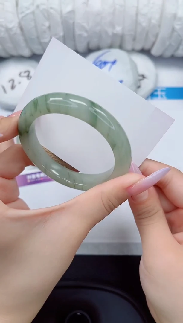 石英质玉手镯未镶嵌100-52/53