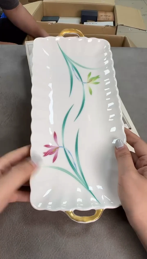 香兰 皮小桃瓷器 都是大漂亮