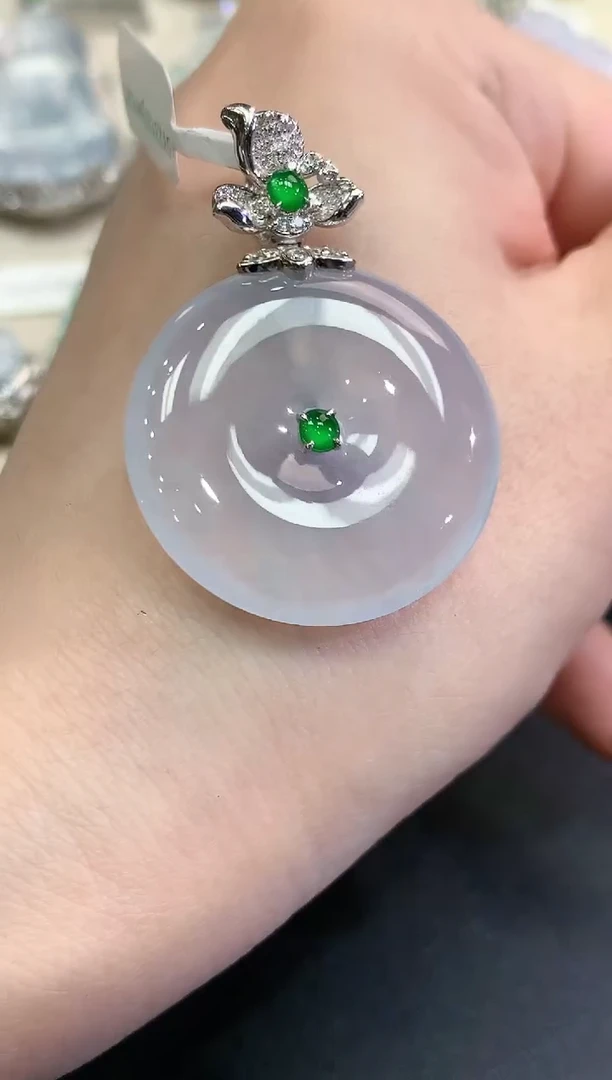 【闪购商品】翡翠颈饰18K金镶嵌C20