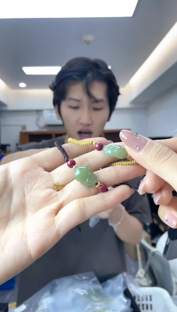 手绳未镶嵌和田玉多样性一件发货