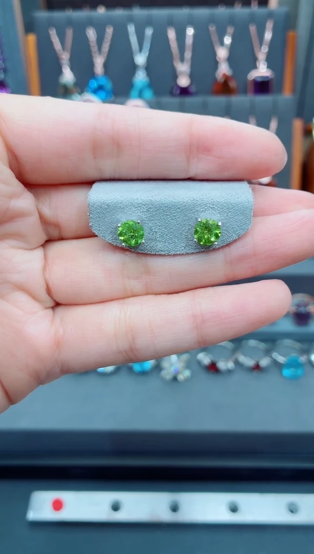 耳钉银S925镶嵌橄榄石橄榄石耳钉