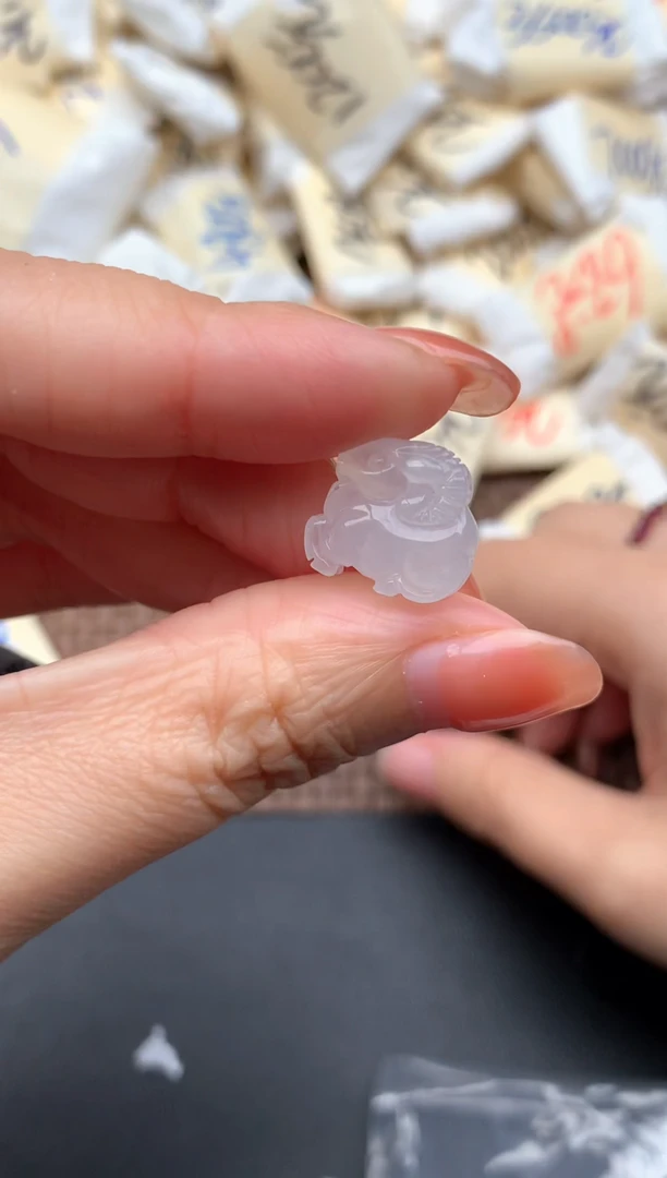 未镶嵌挂件翡翠一