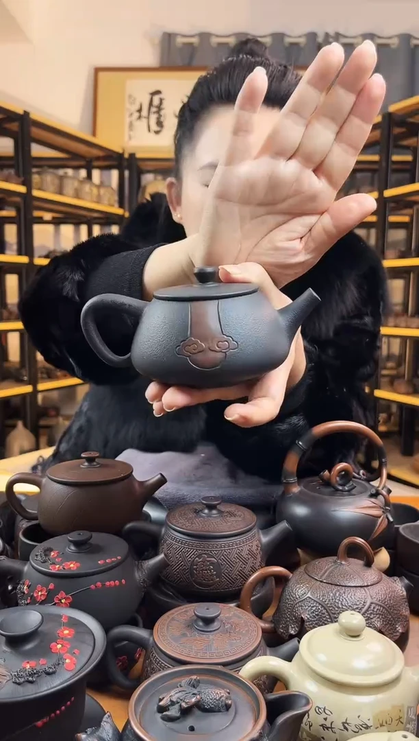 【闪购商品】壶    肌理纹 如意 石瓢