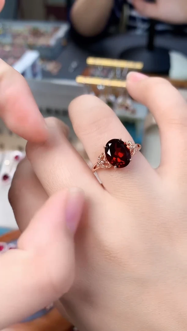 【闪购商品】石榴石戒指银S925镶嵌天然