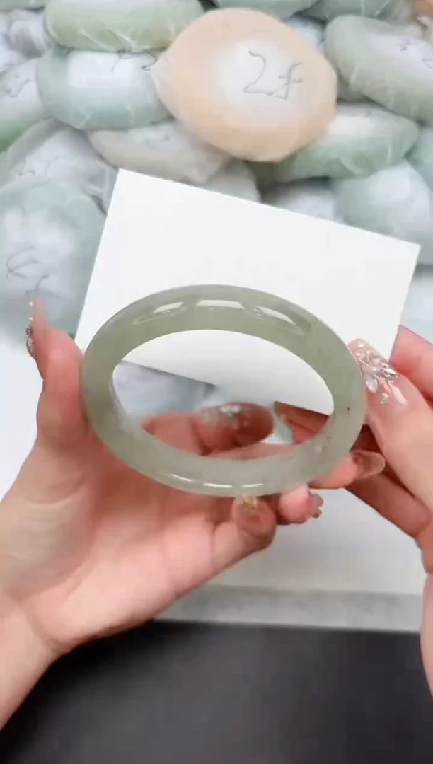 石英质玉手镯未镶嵌201-60.7