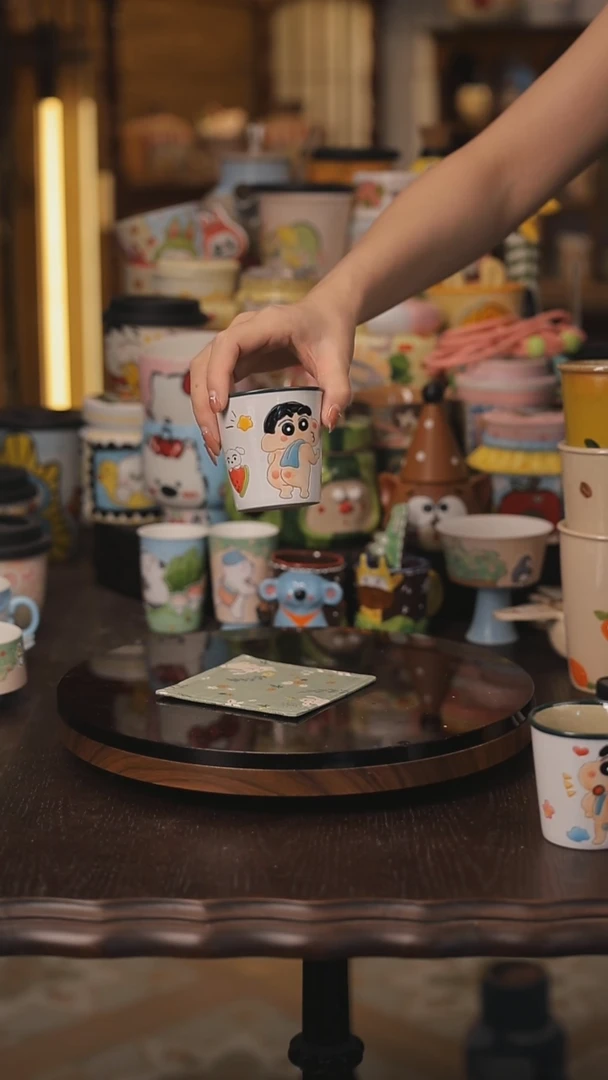 景德镇釉下彩绘设计师款式陶瓷