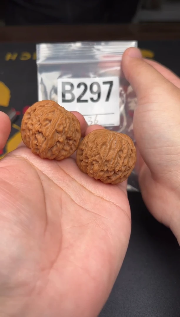 吊坠文玩核桃歪磨36-B297