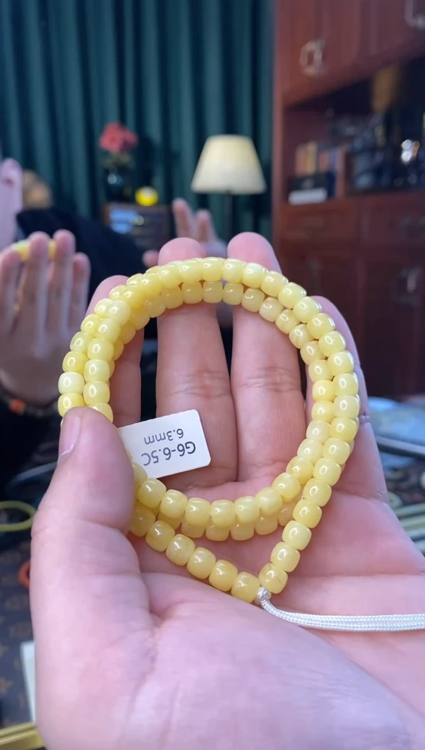 手串蜜蜡未镶嵌6.3mm老型