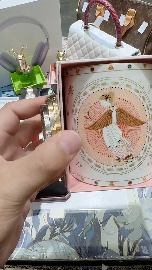 瓷片生活的本意就是开心@@1