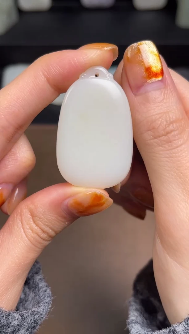 【闪购商品】和田玉颈饰未镶嵌52