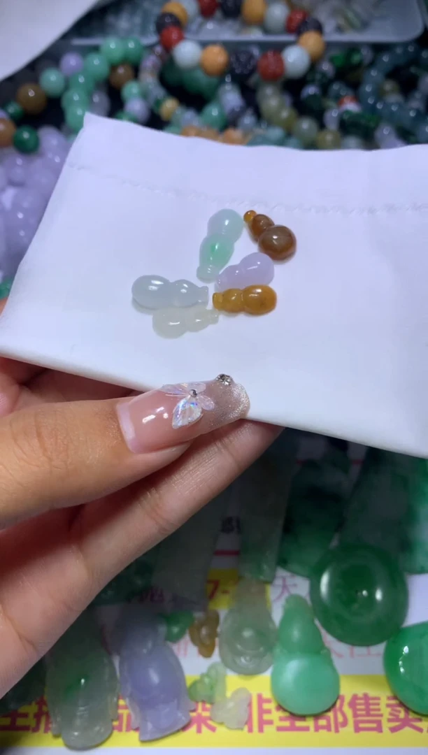 【闪购商品】定制翡翠未镶嵌MJX037144