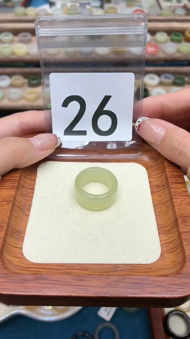 未镶嵌戒圈和田玉14号