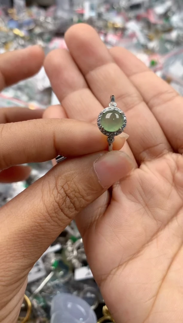 银S925镶嵌戒指翡翠111              4