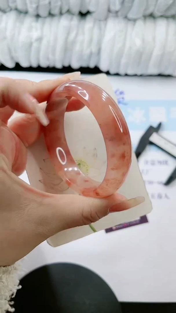 【闪购商品】石英质玉手镯未镶嵌多样性发货F554