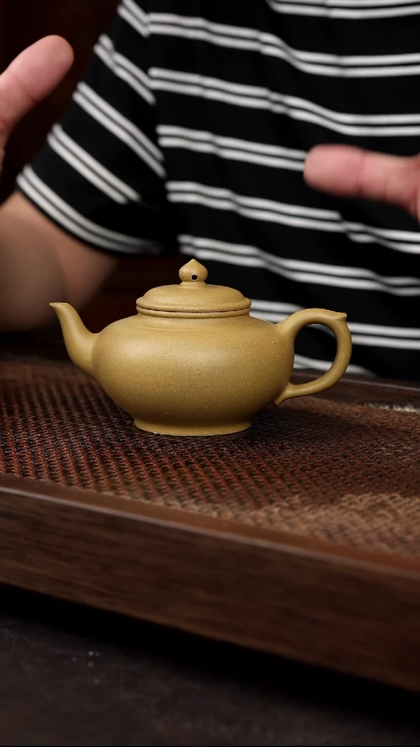 茶壶紫砂黄金段笑樱