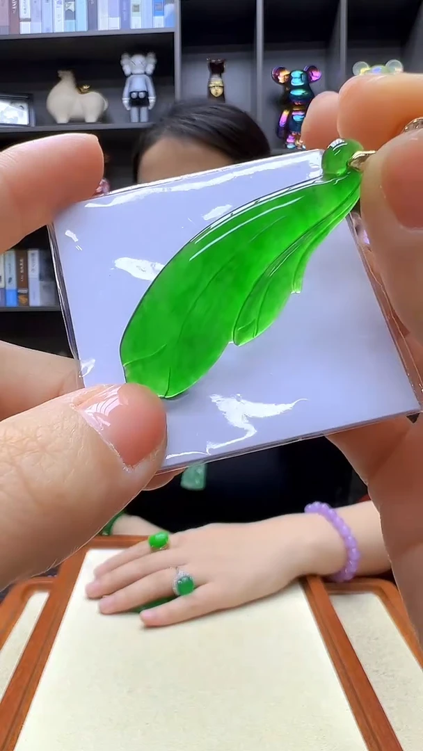 高货冰透diy劲饰玉兰花