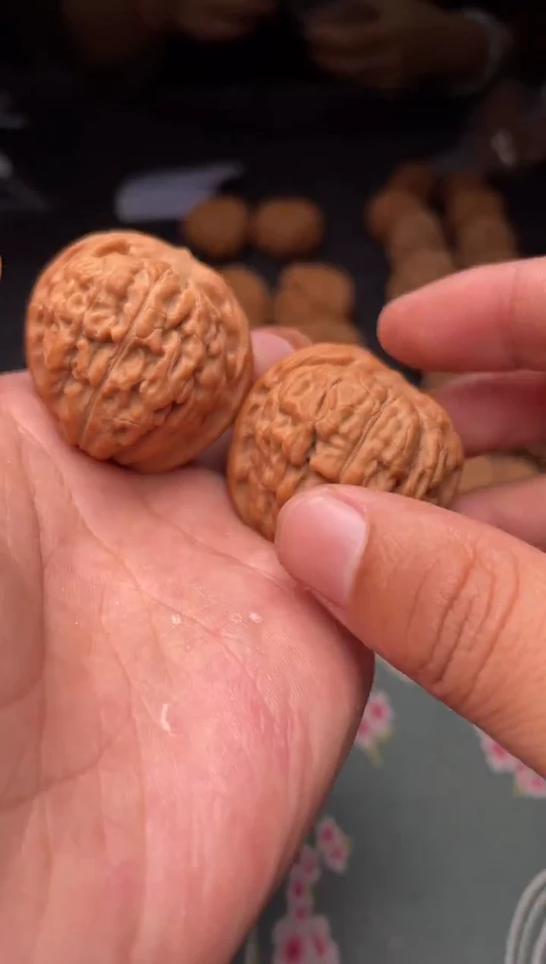 把件文玩核桃a57  莲花 37尺